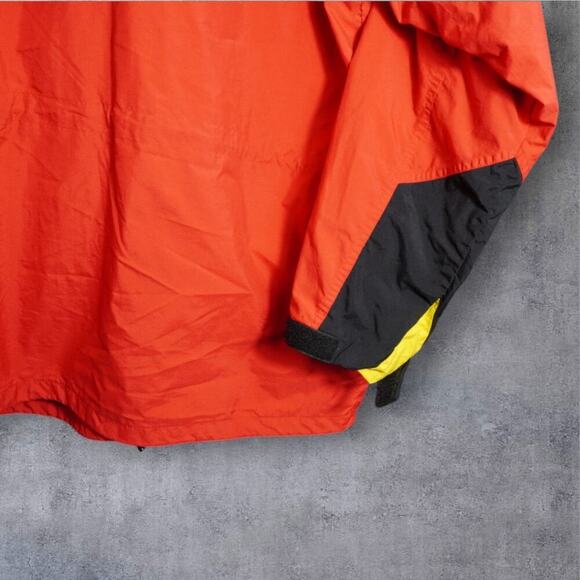 Vintage Marlboro Adventure Team Jacket – Size XL – Red Hooded Windbreaker – - Picture 7 of 11